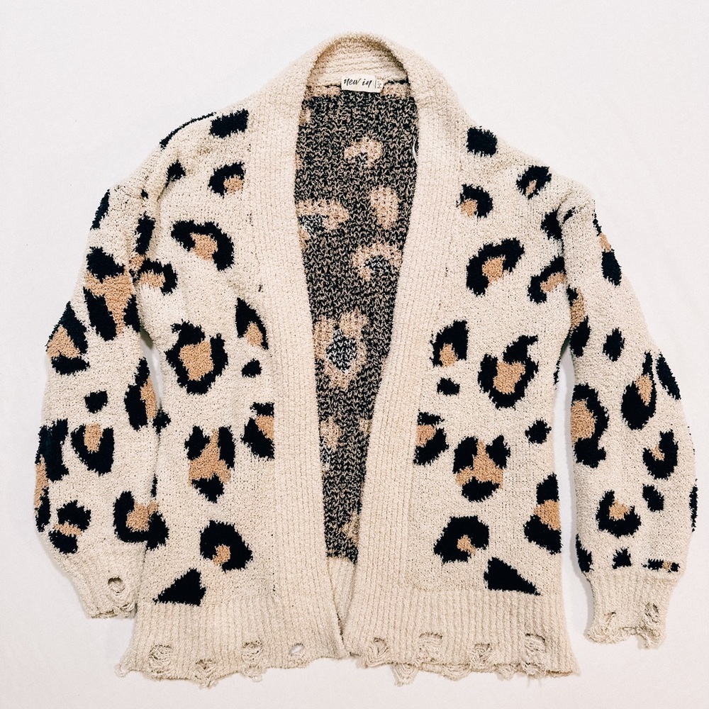 New In Distressed Leopard Print Cardigan (S)